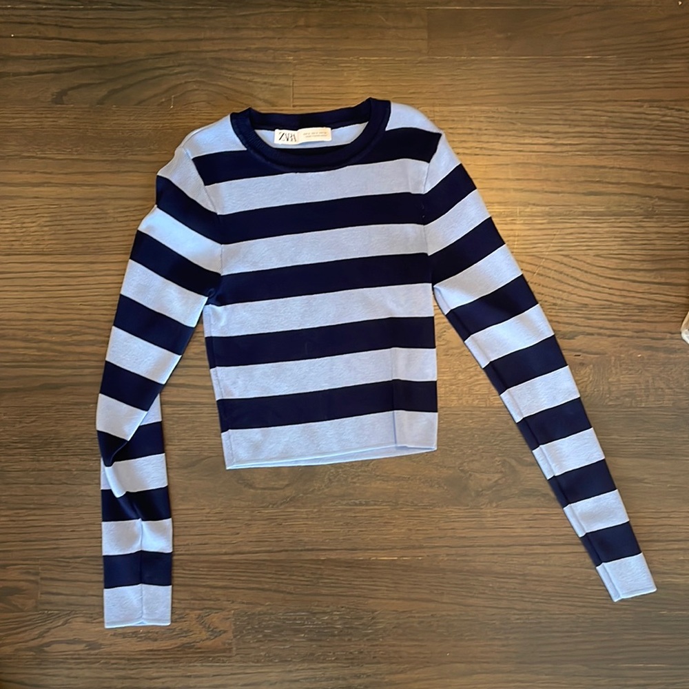 Zara Longsleeve